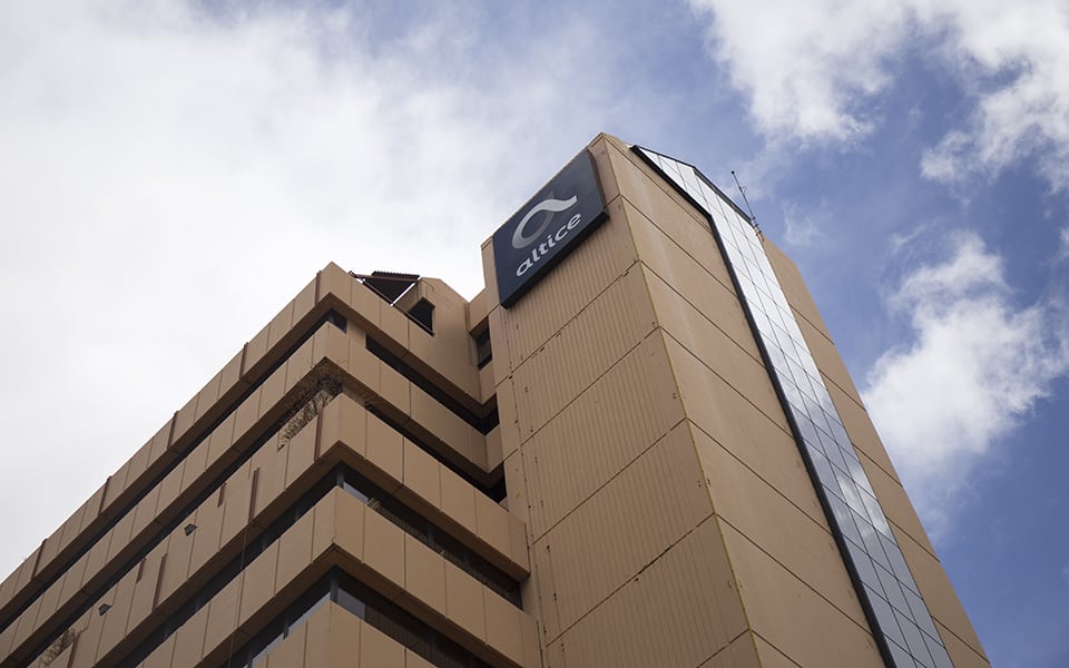 Faturas em papel: Altice diz que Deco promoveu “um grave equívoco”