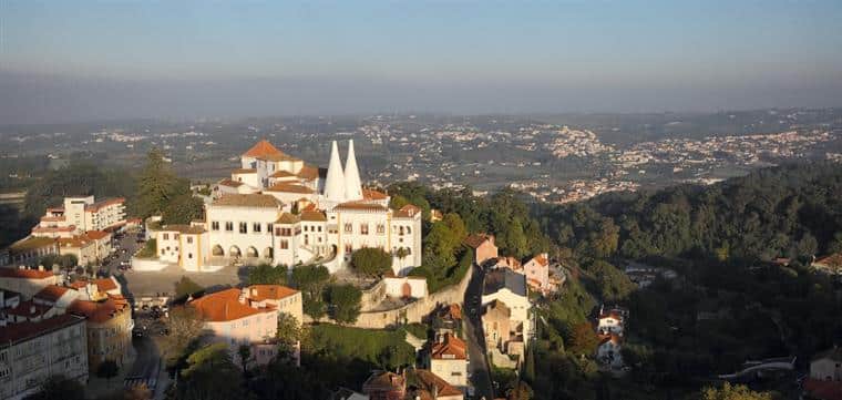 Sintra vai avançar com taxa turística de 2 euros no próximo ano
