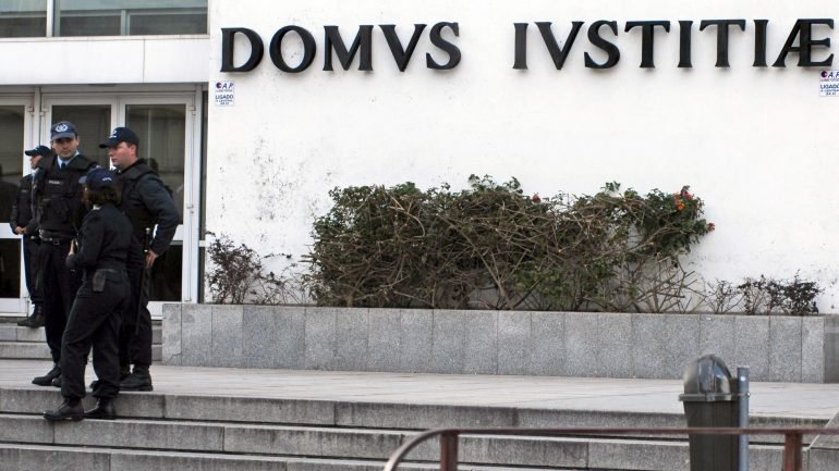 Juízes contestam proposta de novo mapa judiciário