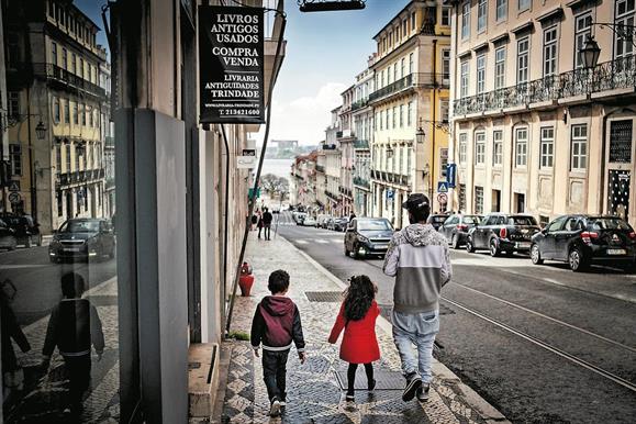 Famílias com 4 mil euros já fazem contas para comprar casa no centro de Lisboa