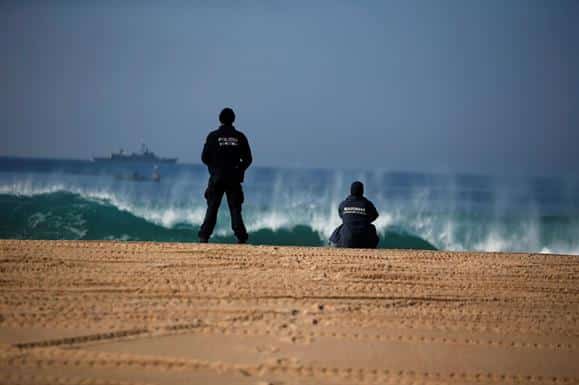 Um morto e duas pessoas desaparecidas na Praia do Meco