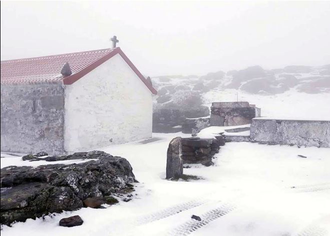 Queda de neve surpreende em abril