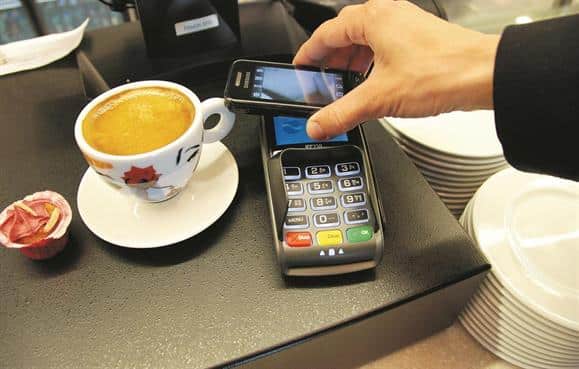Em Portugal já se paga com o telemóvel. Nos EUA acaba agora a assinatura