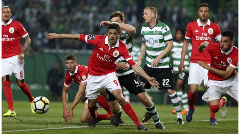 BENFICA REAGE AO DÉRBI: «JOGO SUJO. CAMPEONATO SUJO»