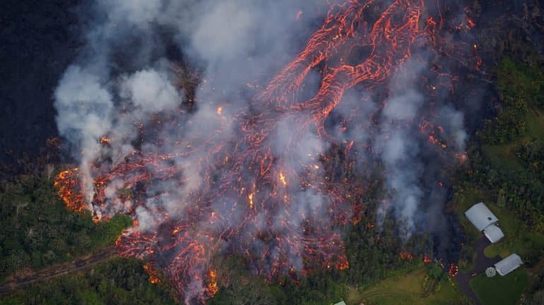 Autoridades no Havai contabilizam 117 habitações destruídas por erupção do Kilauea