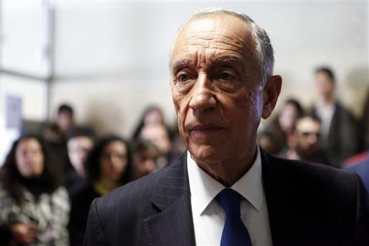 Marcelo avisa que "é preciso mais"