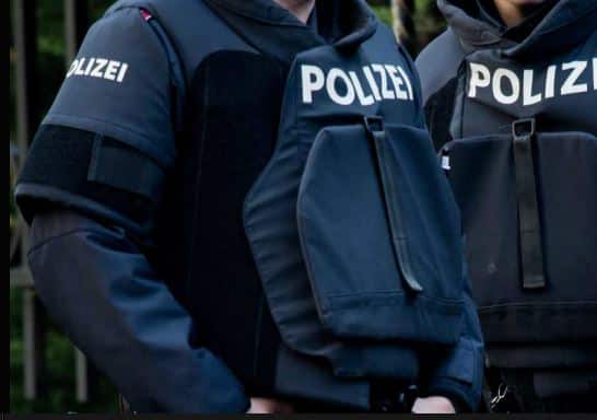 Escola encerrada em Berlim devido a "perigo iminente"