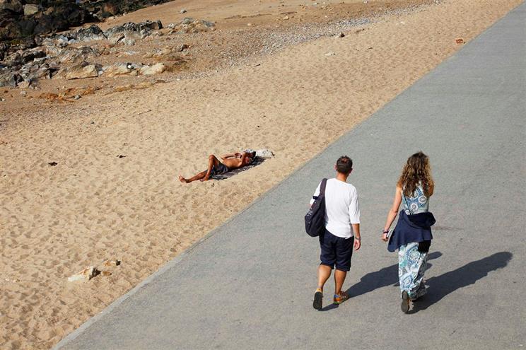 Verão no Algarve e Alentejo e primavera no Litoral Norte e Centro