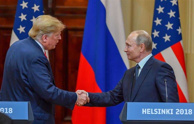 Putin e Trump consideram cimeira "um sucesso"