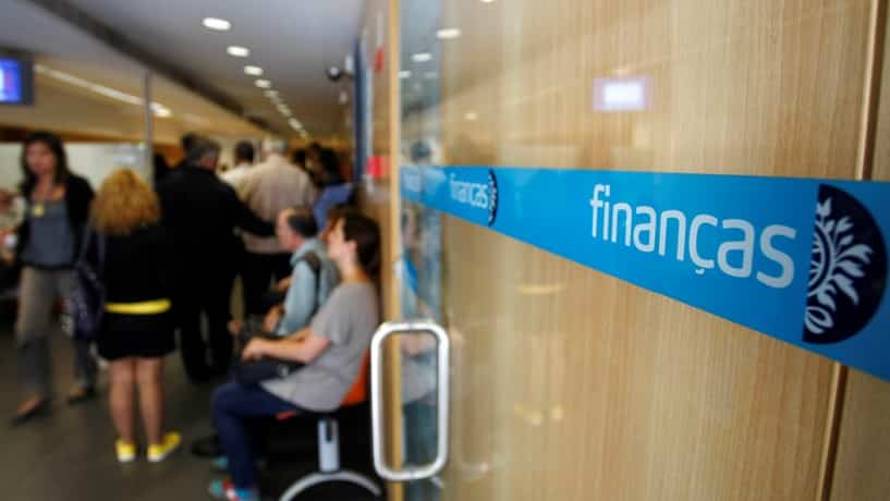 Via CTT: contribuintes podem pedir dispensa de pagamento das multas