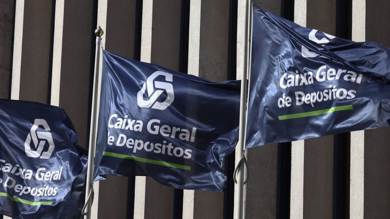 Trabalhadores da Caixa Geral de Depósitos em greve esta sexta-feira contra proposta para controlar salários