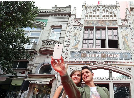 Porto entre os paraísos que os turistas estão a destruir
