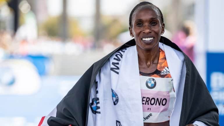 Carla Salomé Rocha bateu recorde pessoal na maratona de Berlim. Gladys Cherono venceu a prova