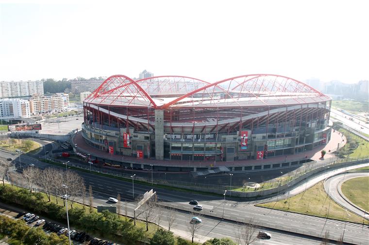 E-Toupeira. Prisão domiciliária para suspeito de passar informações ao Benfica