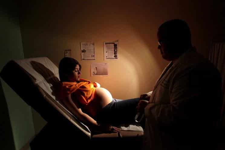 Partículas de poluição atmosférica encontradas na placenta de grávidas