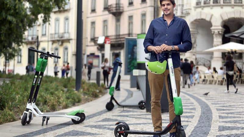 Trotinetes elétricas retiradas nos EUA. Lime promete vigiar baterias em todo o mundo