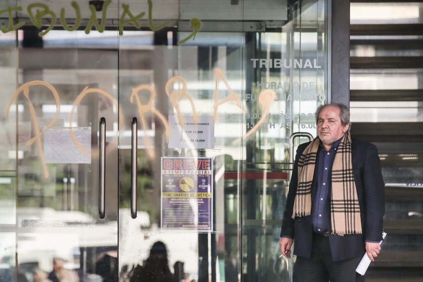 Advogado de Bruno de Carvalho arrasa “jornalixo”