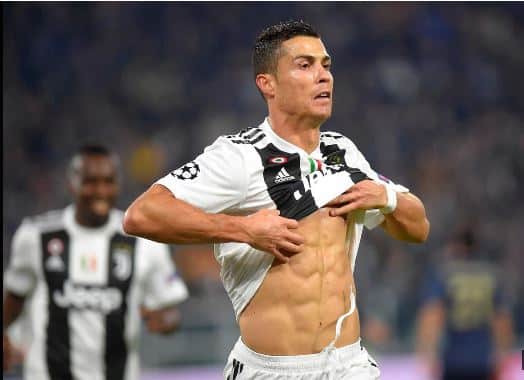 O golaço de Cristiano Ronaldo frente ao Manchester United