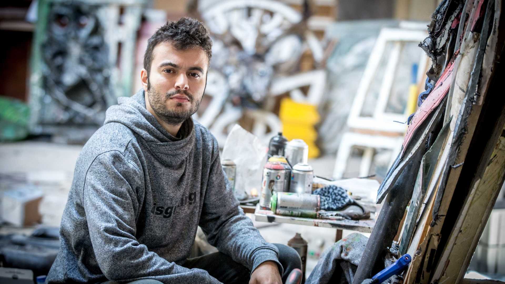 Bordalo II inaugura em França exposição simbólica sobre Acordo de Paris