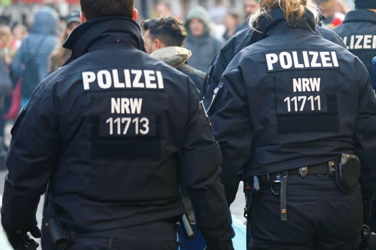 Detidos três suspeitos de prepararem ataque na Alemanha