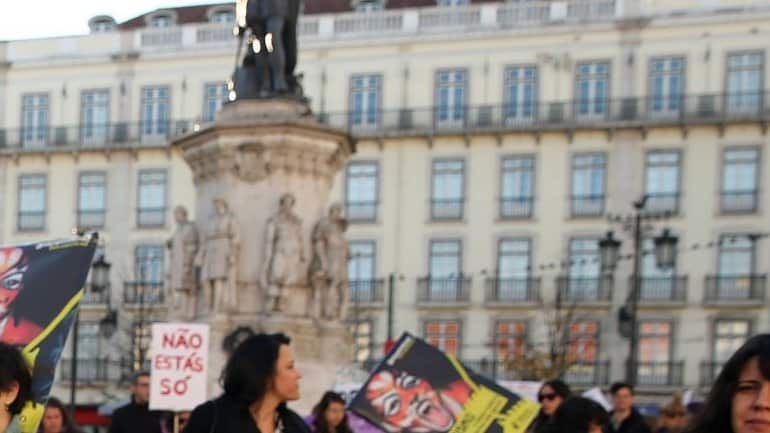 Rede 8 de Março convoca greve feminista e apresenta manifesto contra desigualdade