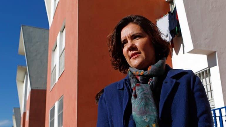 Cristas evita polémicas de associação de polícias com Marcelo e também admite visitar bairro da Jamaica