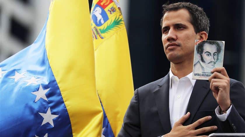 União Europeia reconhece Guaidó