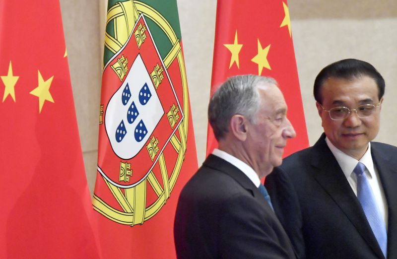 Primeiro-ministro chinês defende mais cooperação com Portugal "em todos os setores"