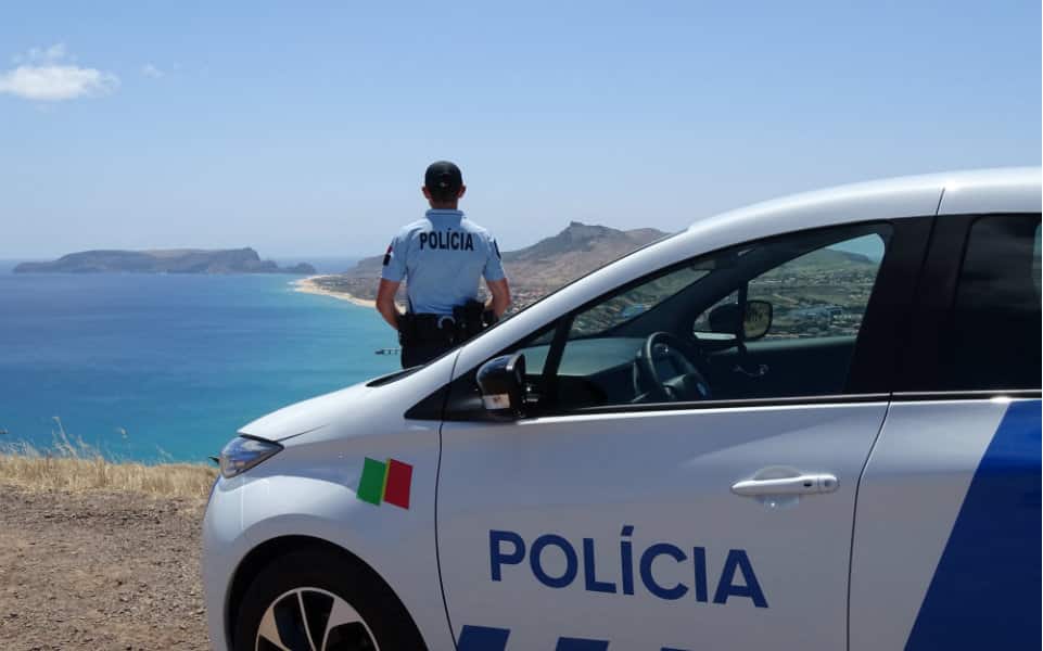 PSP fiscaliza uso de telemóveis ao volante até dia 12