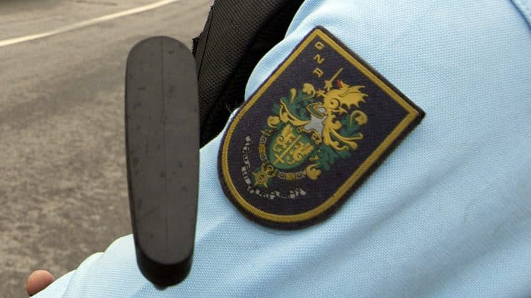 GNR deteve jovem com 39 notas falsas de 50 euros em Cabeceiras de Basto