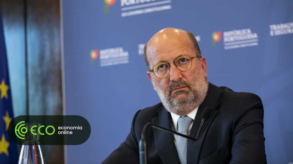 Ministro do Ambiente dá estado de emergência do caudal do Tejo como ultrapassado