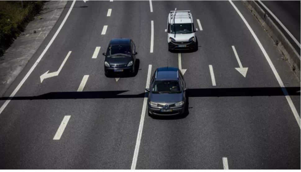 A3 cortada devido a acidente com camião que provocou um ferido