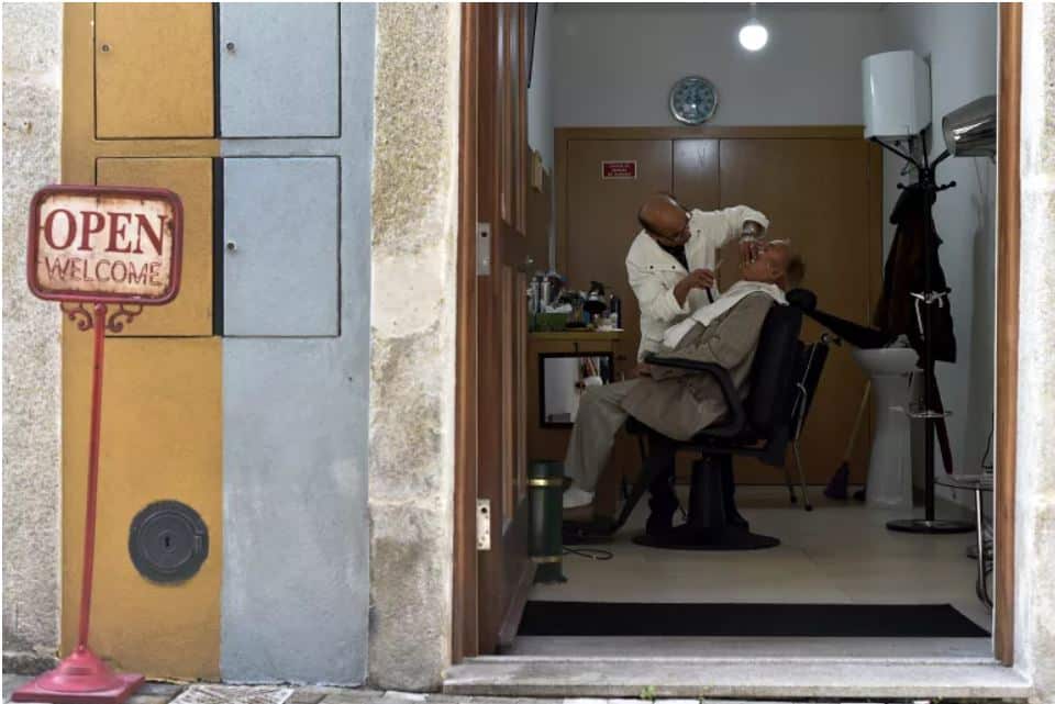 Vai ser possível cortar o cabelo já no dia 4 de maio? Não é bem assim