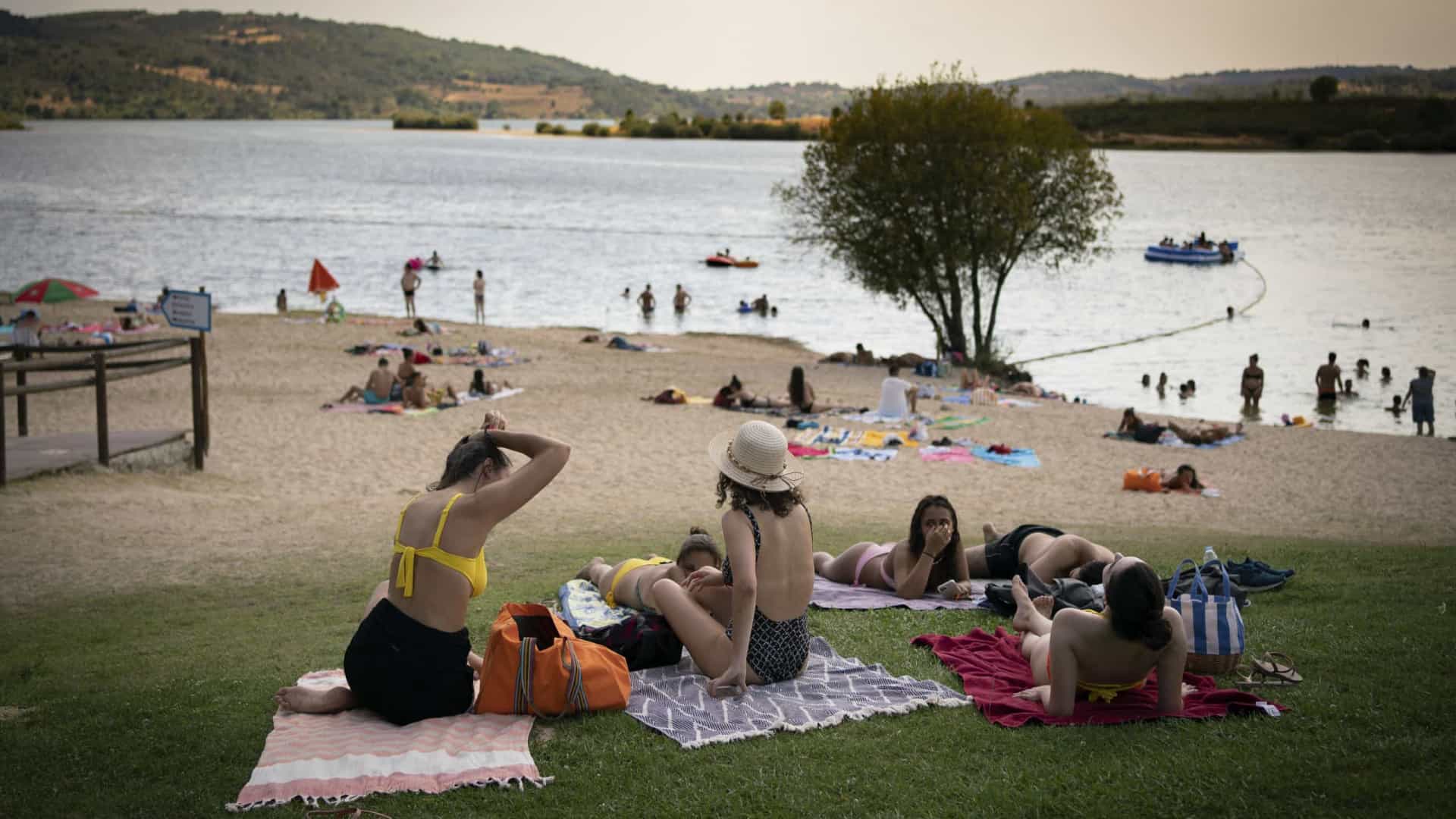 Azibo ganhou veraneantes e encoraja investimento em tempos de pandemia