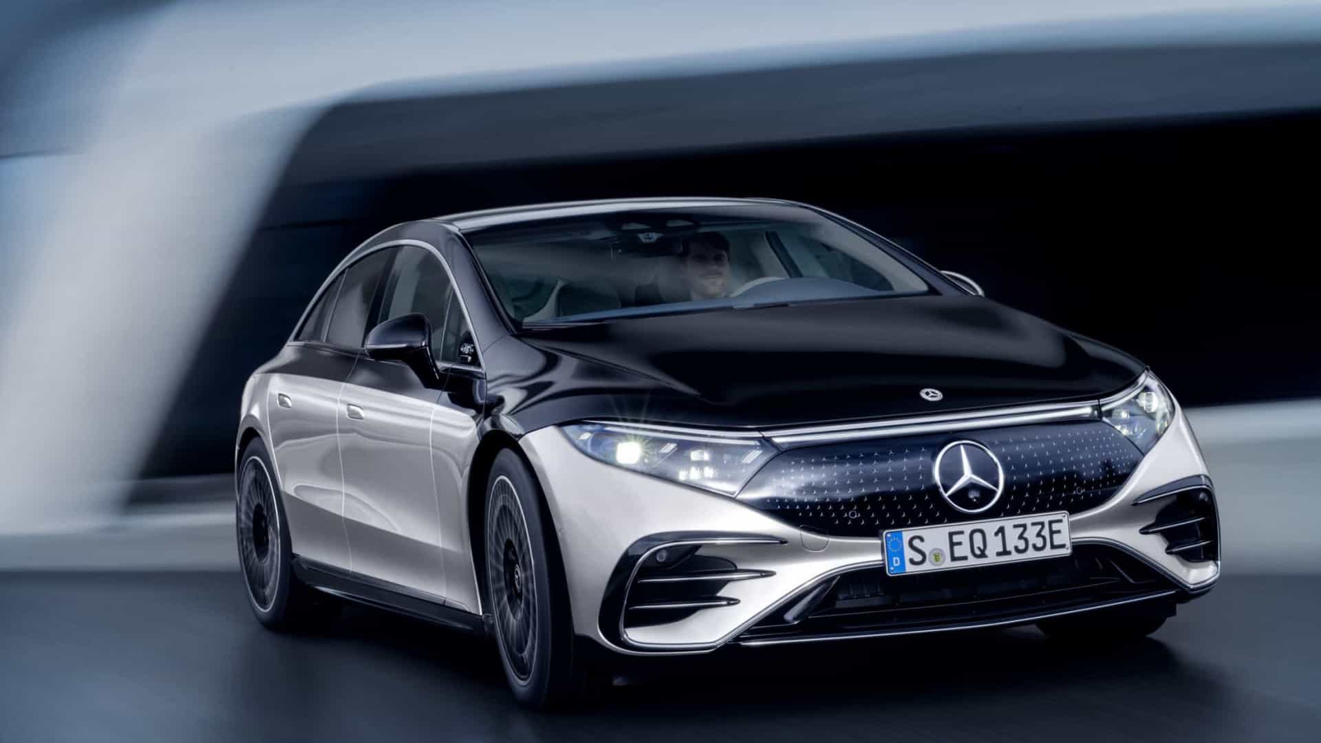 Mercedes-Benz confirma preço do elétrico EQS